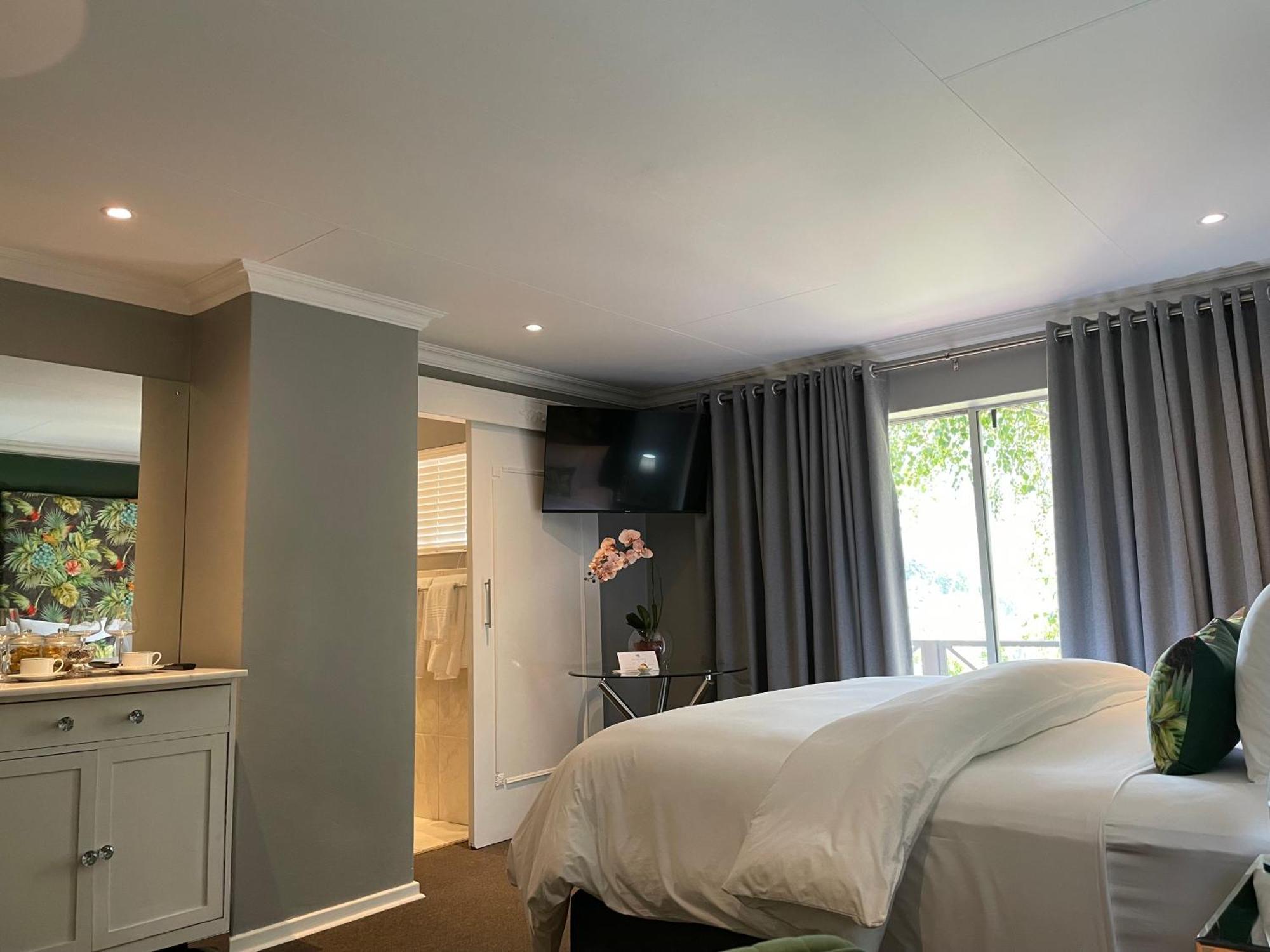Patcham Place & Lilliput House, 클라렌스 외부 사진